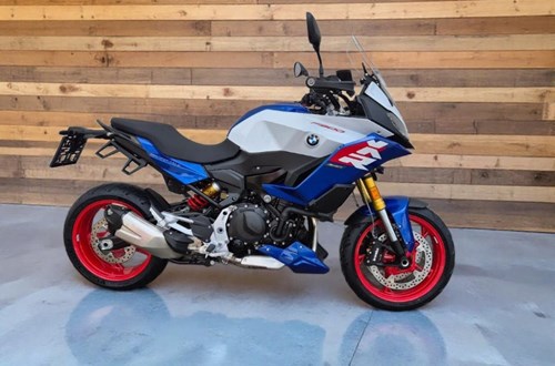 BMW F 900 XR