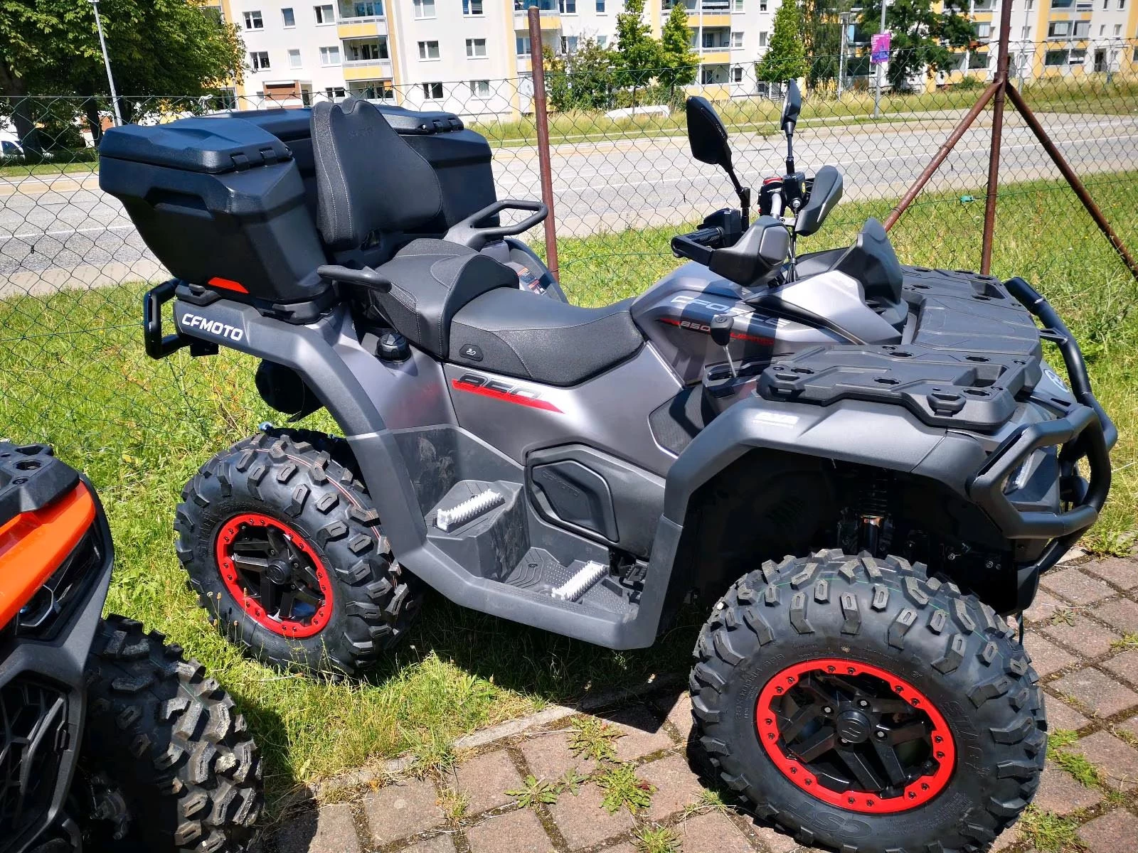 CFMOTO CForce 850 Touring Pro Limited