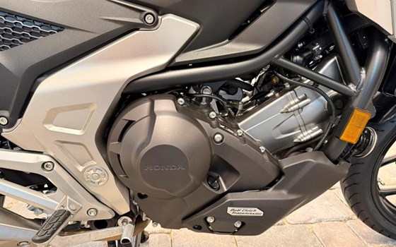 Gebrauchtmotorrad Honda NC750X DCT - Bild 3