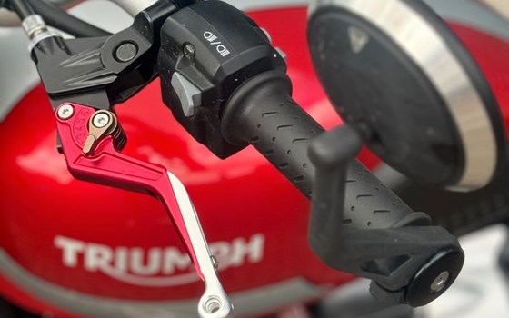 Gebrauchtmotorrad Triumph Street Scrambler - Bild 8