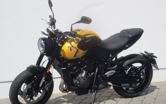 Gebrauchtmotorrad Triumph Trident 660 - Bild 12