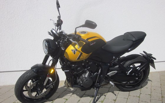 Gebrauchtmotorrad Triumph Trident 660 - Bild 5