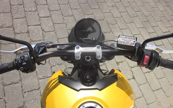 Gebrauchtmotorrad Triumph Trident 660 - Bild 6