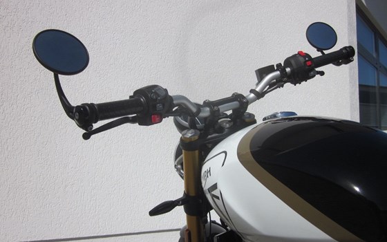 Gebrauchtmotorrad Triumph Speed 400 - Bild 10