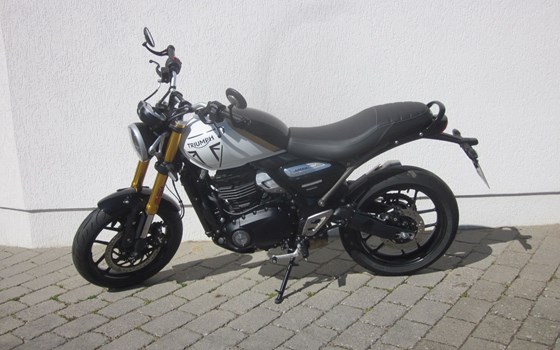 Gebrauchtmotorrad Triumph Speed 400 - Bild 4