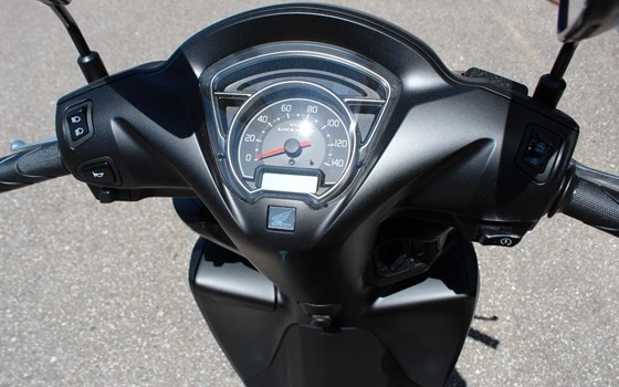 Gebrauchtmotorrad Honda Vision 110 - Bild 6