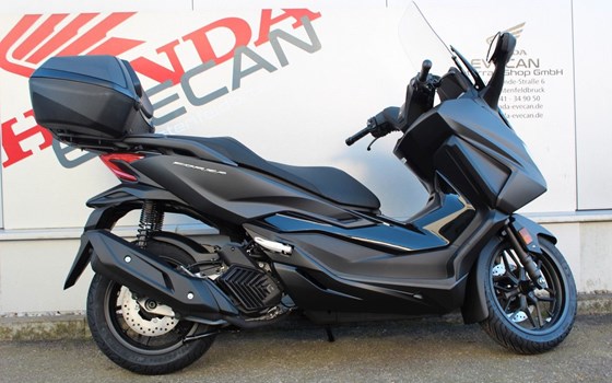 Gebrauchtmotorrad Honda Forza 125 Special Edition - Bild 21