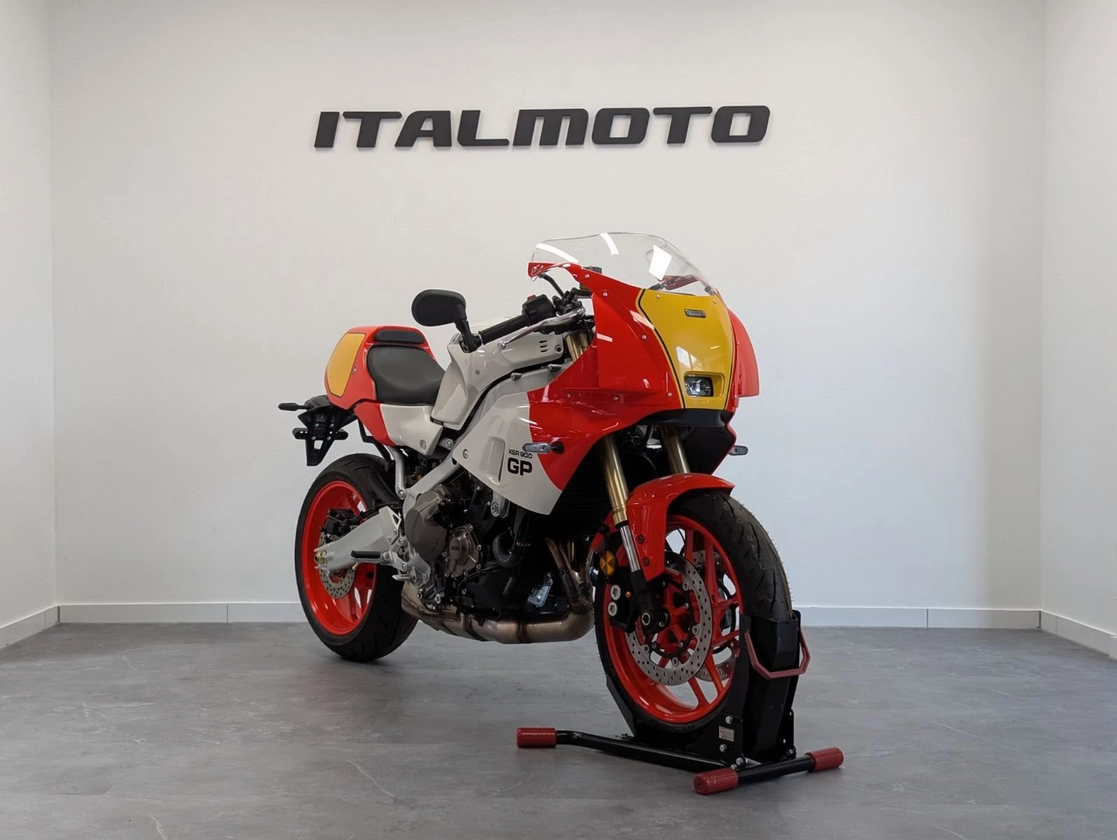 Yamaha XSR900 GP