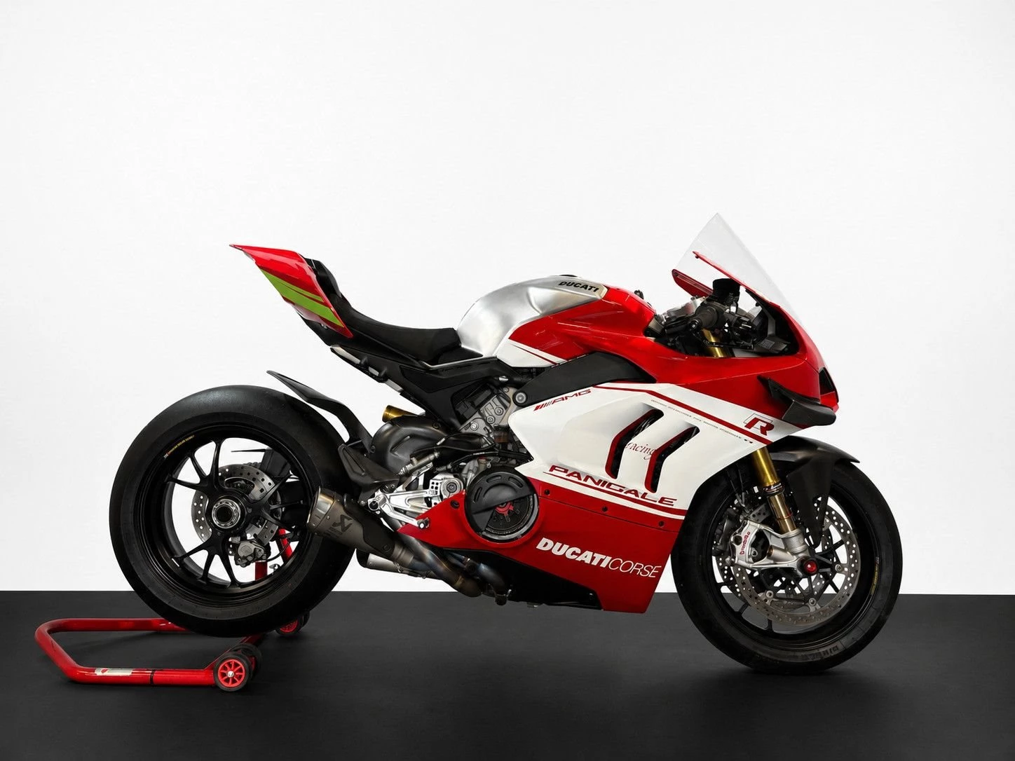 Ducati Panigale V4 R