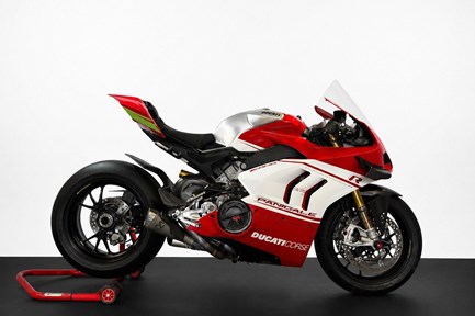 Ducati Panigale V4 R