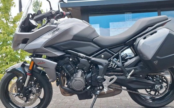 Gebrauchtmotorrad Triumph Tiger Sport 660 - Bild 1