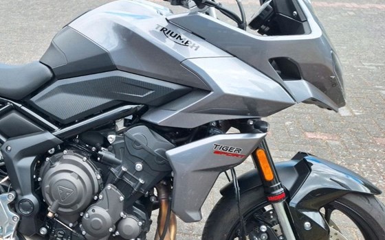 Gebrauchtmotorrad Triumph Tiger Sport 660 - Bild 12