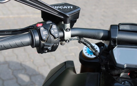 Gebrauchtmotorrad Ducati Diavel 1260 S - Bild 16