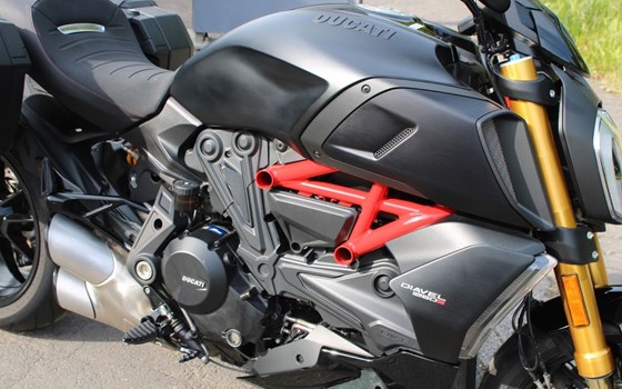 Gebrauchtmotorrad Ducati Diavel 1260 S - Bild 9