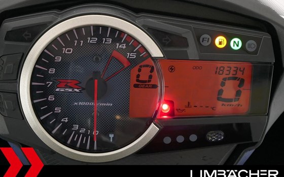 Gebrauchtmotorrad Suzuki GSX-R 1000 - Bild 12