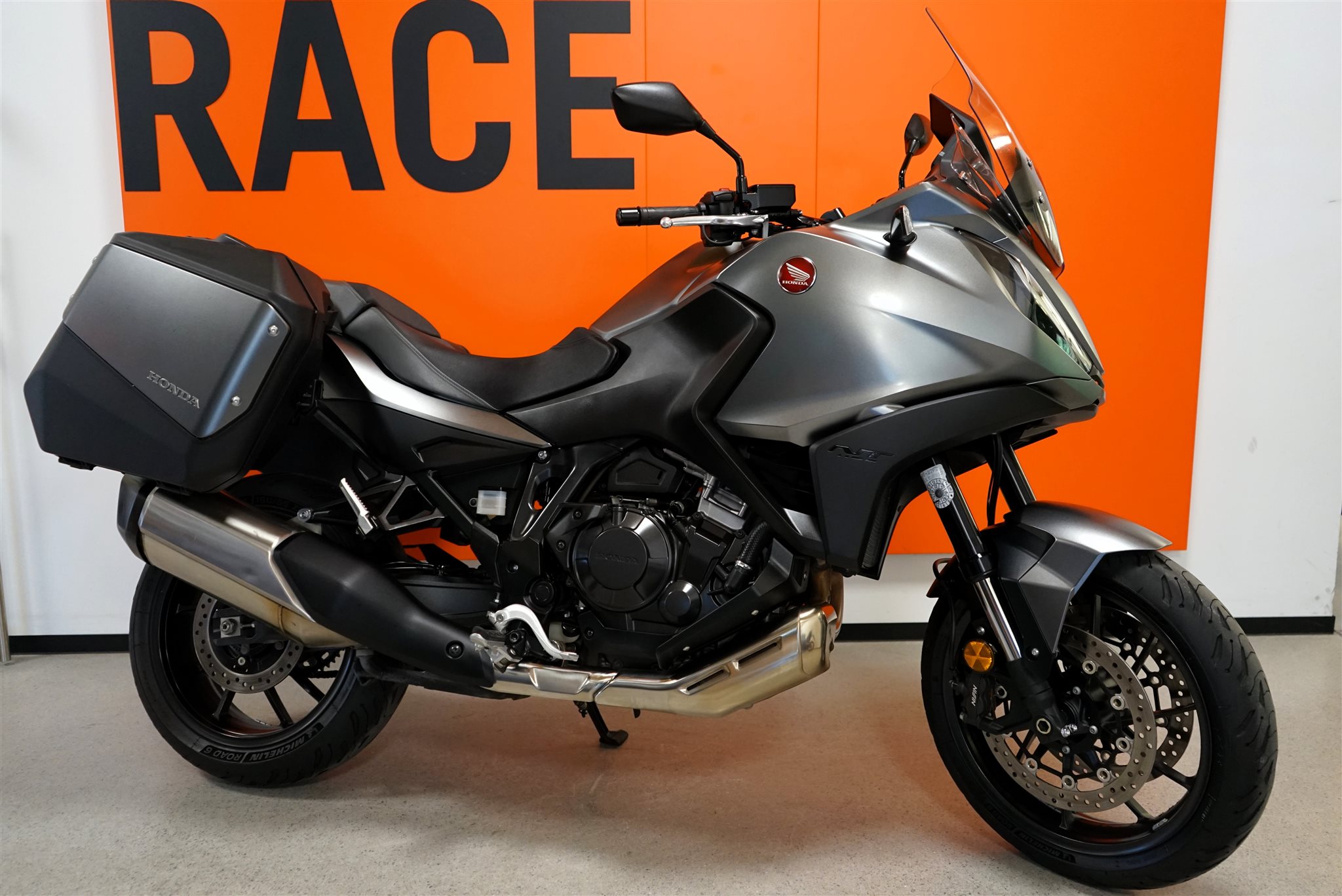 Honda NT1100