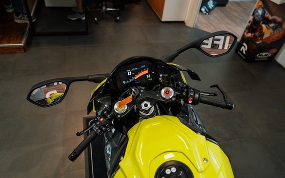 Gebrauchtmotorrad BMW M 1000 RR - Bild 12