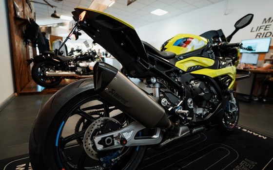 Gebrauchtmotorrad BMW M 1000 RR - Bild 8