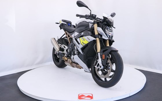 Gebrauchtmotorrad BMW S 1000 R - Bild 1