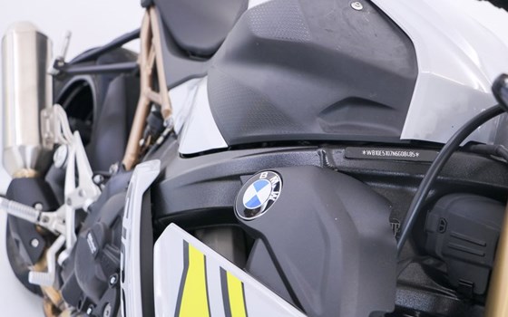 Gebrauchtmotorrad BMW S 1000 R - Bild 10