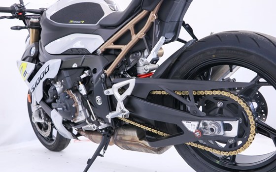 Gebrauchtmotorrad BMW S 1000 R - Bild 13