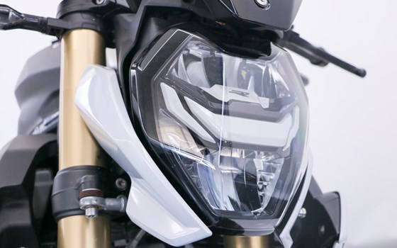 Gebrauchtmotorrad BMW S 1000 R - Bild 9