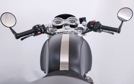 Gebrauchtmotorrad Triumph Thruxton RS - Bild 12