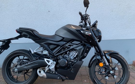 Gebrauchtmotorrad Honda CB125R - Bild 2