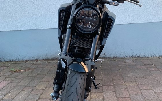 Gebrauchtmotorrad Honda CB125R - Bild 5