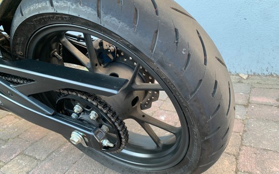 Gebrauchtmotorrad Honda CB125R - Bild 6