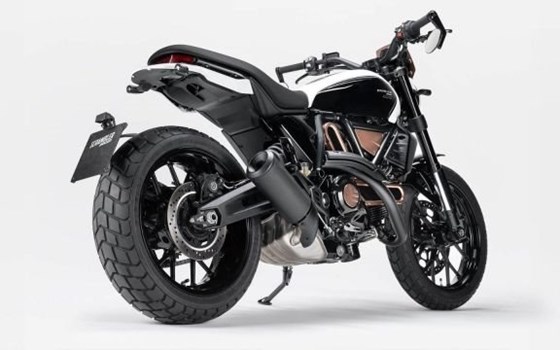 Neufahrzeug Ducati Scrambler 10° Anniversario Rizoma Edition - Bild 10