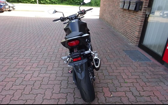 Gebrauchtmotorrad Honda CB750 Hornet - Bild 3