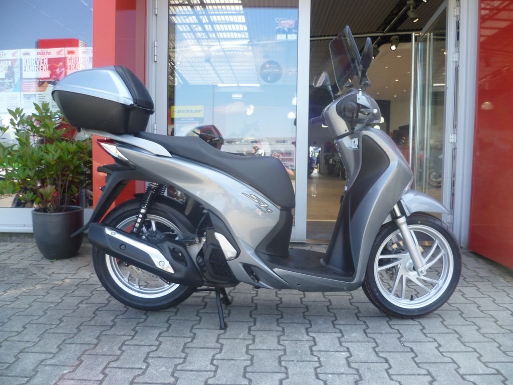 Honda SH150i