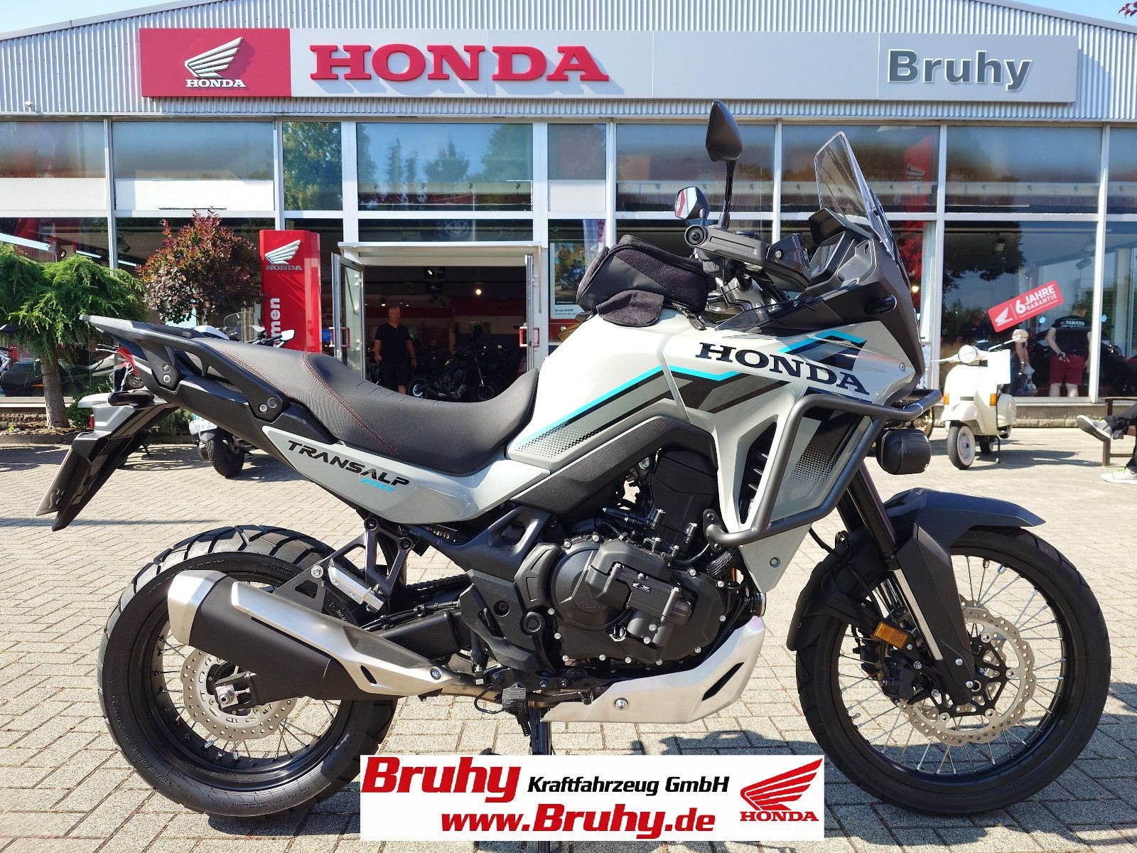 Honda XL750 Transalp E-Clutch