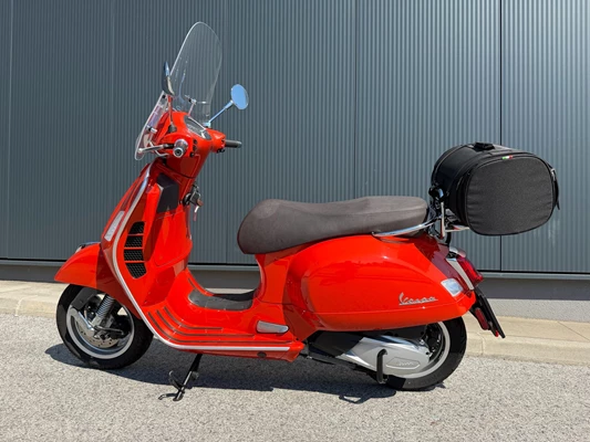 Vespa GTS 300 hpe (orange) - Bild 5