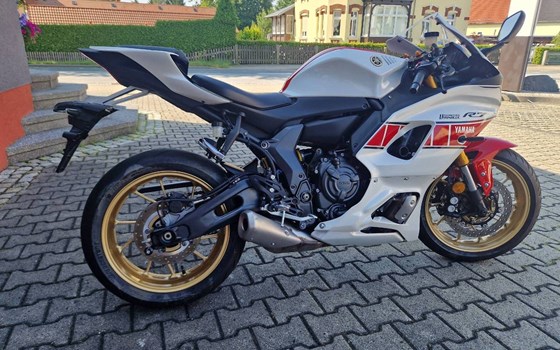 Gebrauchtmotorrad Yamaha YZF-R7 (1999 bis 2002) - Bild 2