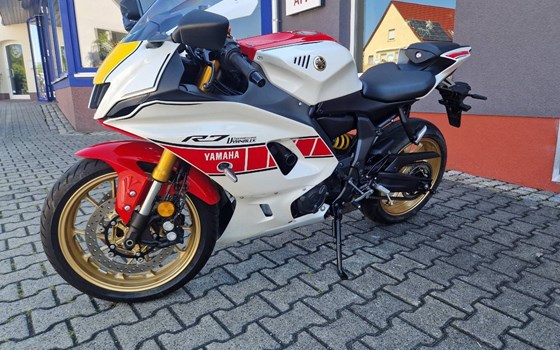Gebrauchtmotorrad Yamaha YZF-R7 (1999 bis 2002) - Bild 3