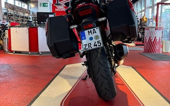 Gebrauchtmotorrad Honda NT1100 DCT - Bild 2