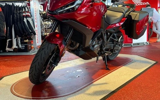 Gebrauchtmotorrad Honda NT1100 DCT - Bild 3
