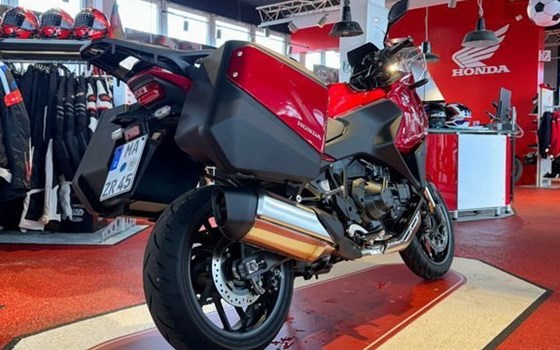 Gebrauchtmotorrad Honda NT1100 DCT - Bild 8