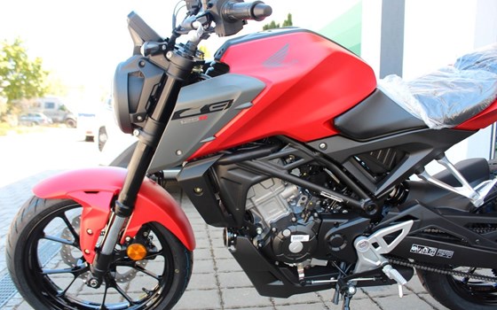 Gebrauchtmotorrad Honda CB125R - Bild 3