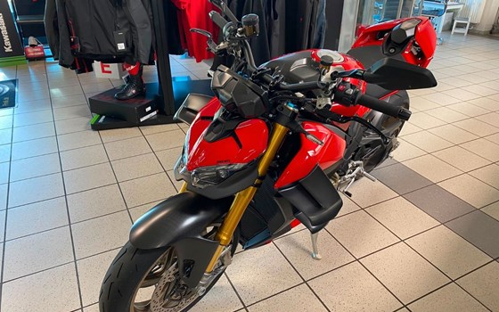 Gebrauchtmotorrad Ducati Streetfighter V4 S - Bild 6