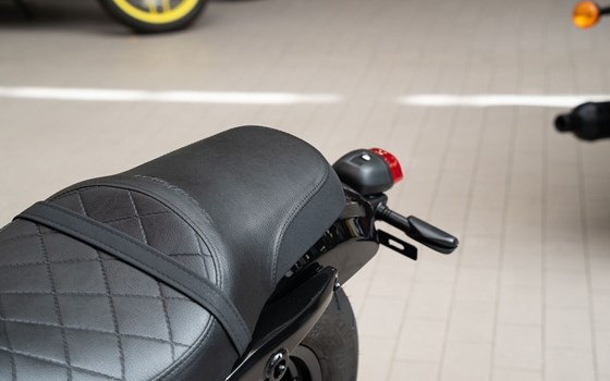 Neufahrzeug Hyosung GV 125i S Aquila EVO ABS - Bild 12