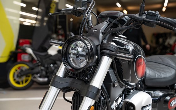 Neufahrzeug Hyosung GV 125i S Aquila EVO ABS - Bild 8