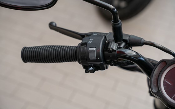 Neufahrzeug Hyosung GV 125i S Aquila EVO ABS - Bild 9