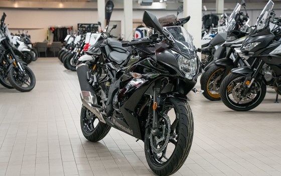 Neufahrzeug Kawasaki Ninja 125 - Bild 2