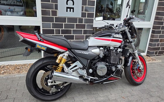 Gebrauchtmotorrad Yamaha XJR 1300 - Bild 2