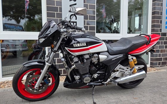 Gebrauchtmotorrad Yamaha XJR 1300 - Bild 5