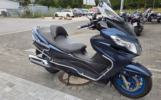 Gebrauchtmotorrad Suzuki Burgman 400 - Bild 1