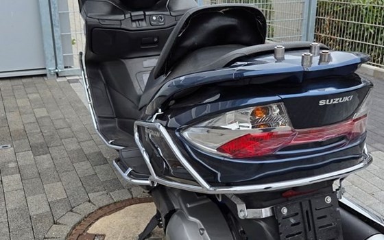 Gebrauchtmotorrad Suzuki Burgman 400 - Bild 2